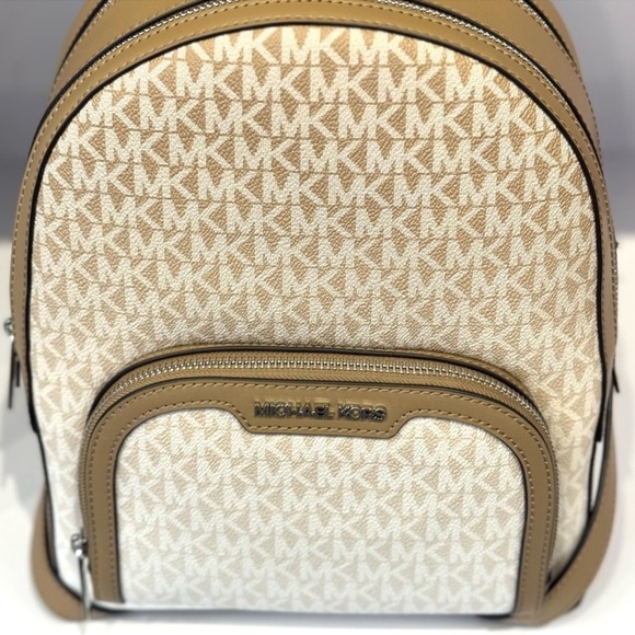 Michael Kors Jaycee Medium Ombré Signature Logo Backpack Husk - Picture 4 of 9